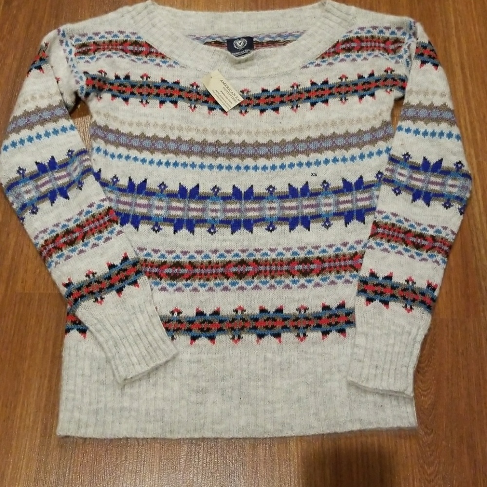 American Eagle Sweater